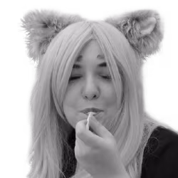 Vivian V